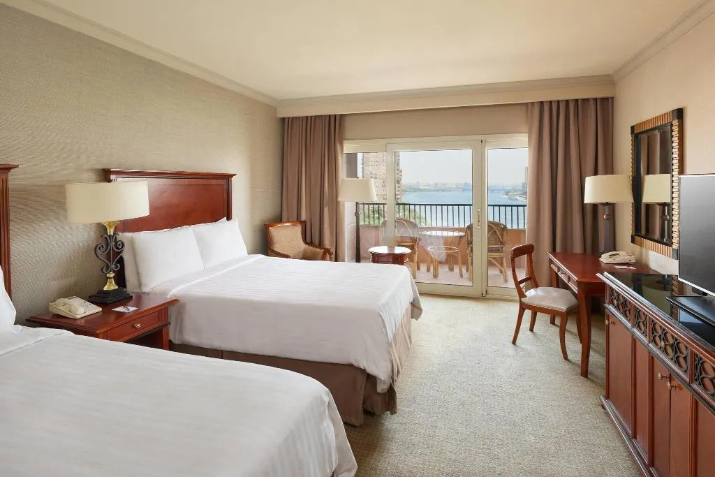 Room, Cairo Marriott hotel & Omar Khayyam Casino, Cairo