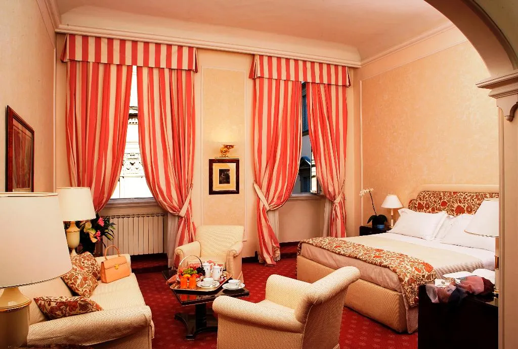 JUNIOR SUITE CLASSIC Room, De la Ville, Florence