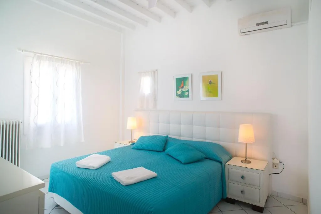 Room, Adikri Villas, Mykonos