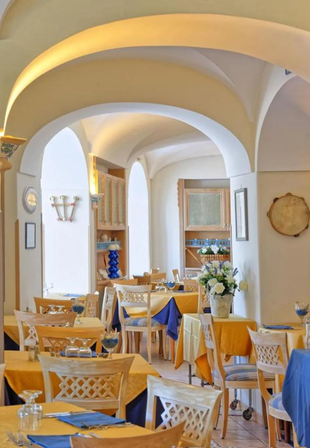 Restaurant, Punta Imperatore, Naples