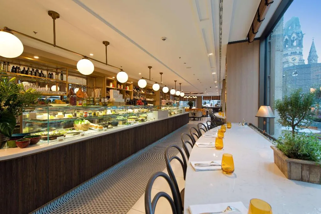 Restaurant, Waldorf Astoria Berlin, Berlin