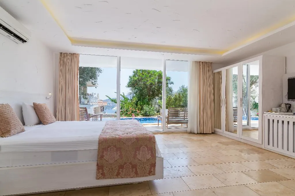 DOUBLE DELUXE GARDEN VIEW Room, Oasis Hotel Kalkan +16, Dalaman