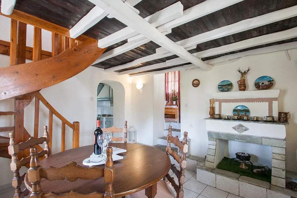 VILLA THREE BEDROOMS Room, Koukias Village, Skiathos