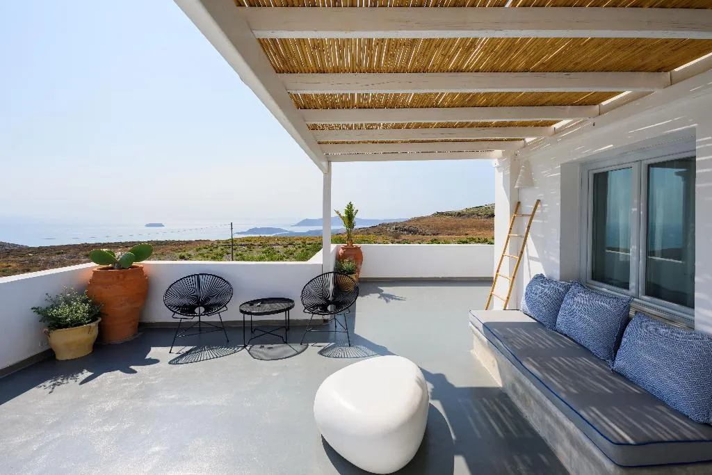 JUNIOR SUITE STANDARD Room, Impressive One, Santorini