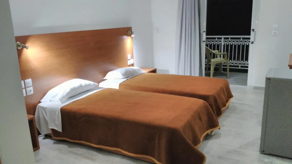 Room, Sydney Greece, Zante