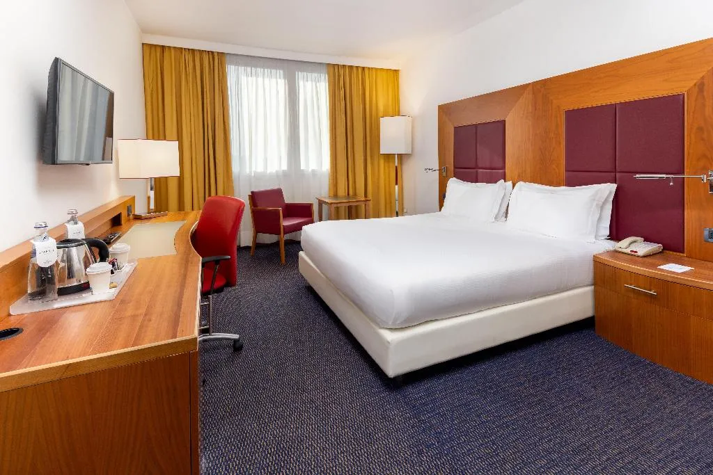 DOUBLE KING SIZE BED Room, Crowne Plaza Venice East Quarto D'altino, Venice