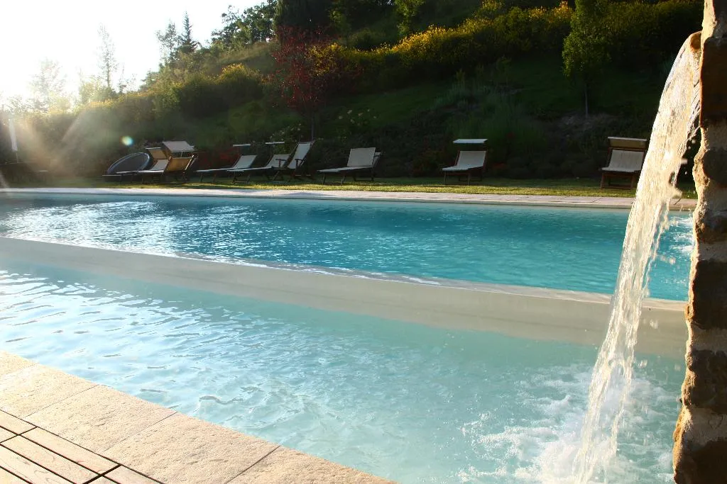 Pool, Tavola dei Cavalieri Il Borgo, Perugia