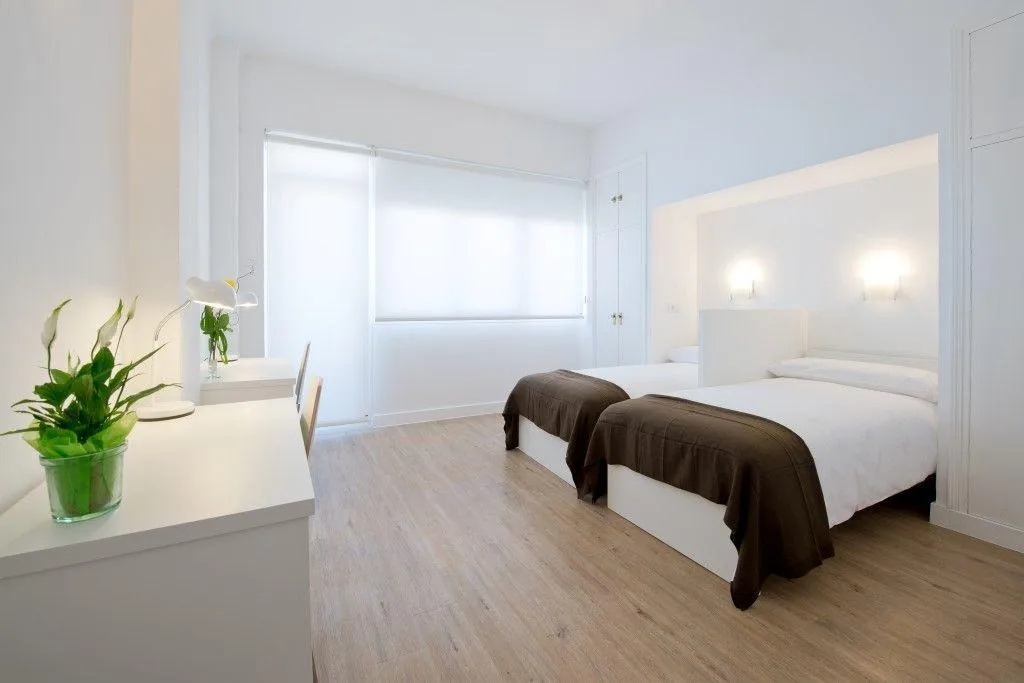 DOUBLE SUPERIOR Room, NeoMagna Madrid, Madrid