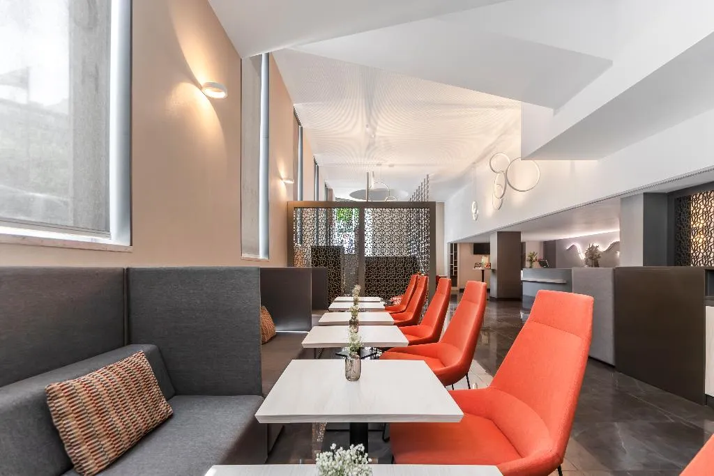 Lobby, Dorma Liberdade, Lisbon