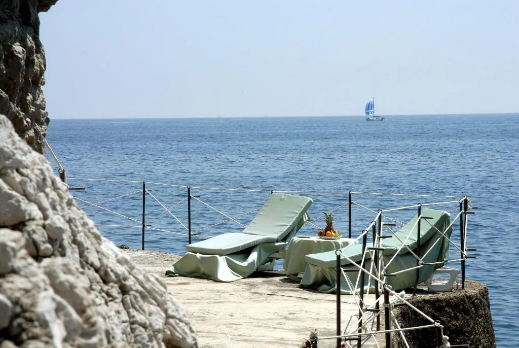 Terrace, La Conca Azzurra, Naples