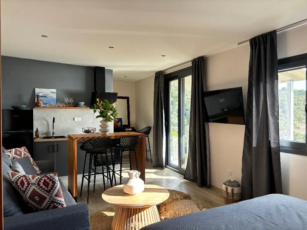 SUITE SUPERIOR SEA VIEW Room, Skiathos Gea Villas, Skiathos
