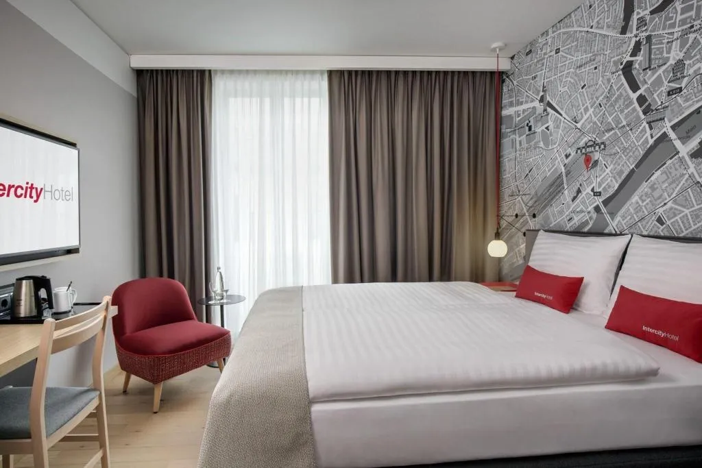 DOUBLE Accessible Room, IntercityHotel Amsterdam Airport, Amsterdam