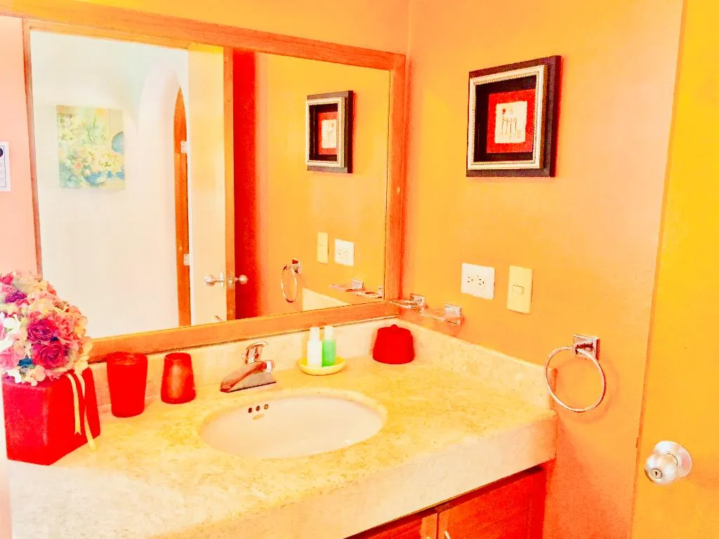 DOUBLE QUEEN SIZE BED Room, Dolce Vita Caribe B&B, Playa Del Carmen