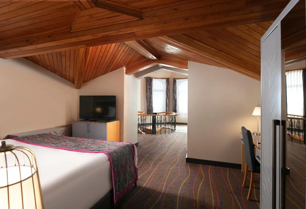 FAMILY ROOM DUPLEX Room, Sirene Belek Hotel, Antalya