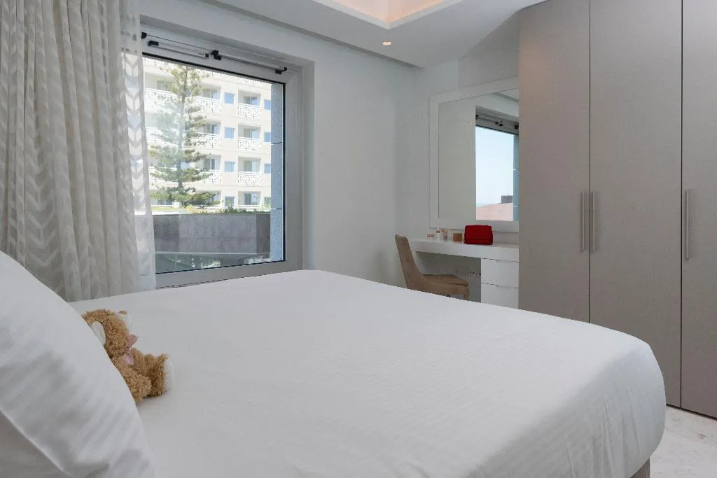 APARTMENT LUXURY Room, The Tower at St Raphael Resort, Cyprus