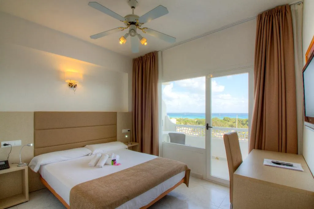 DOUBLE SINGLE USE WITH BALCONY Room, Complejo Lago Playa, Ibiza