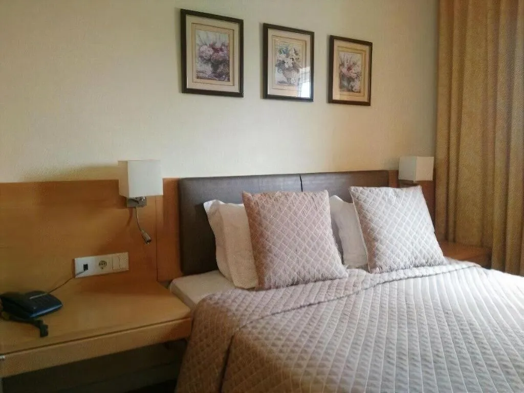 Room, Hotel Miradaire Porto, Porto