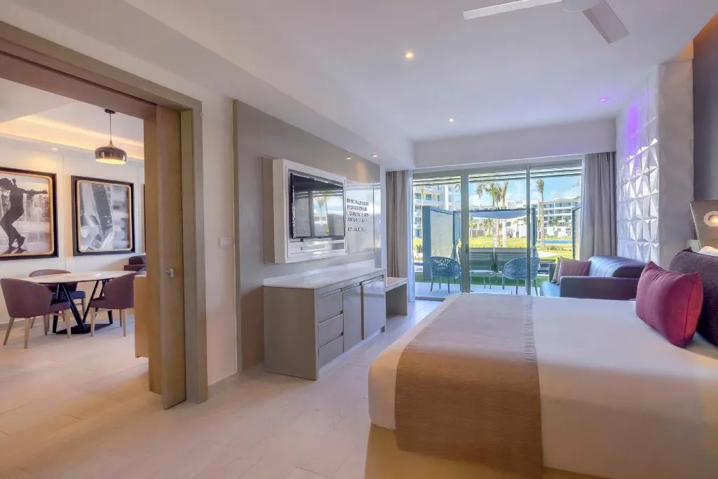 SUITE TWO BEDROOMS Room, Planet Hollywood Cancun by Royalton, Cancun Area