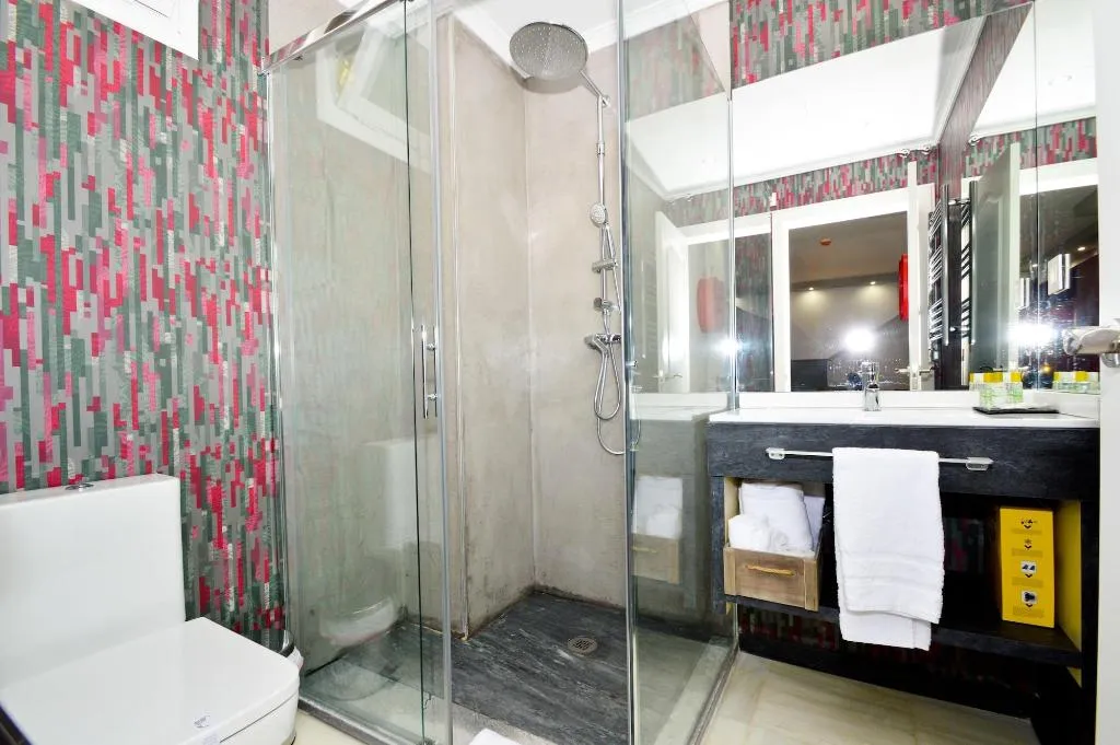 Room, The Zentral Arenal Suites, Seville