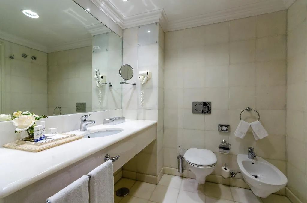 DOUBLE STANDARD Room, Olissippo Castelo, Lisbon