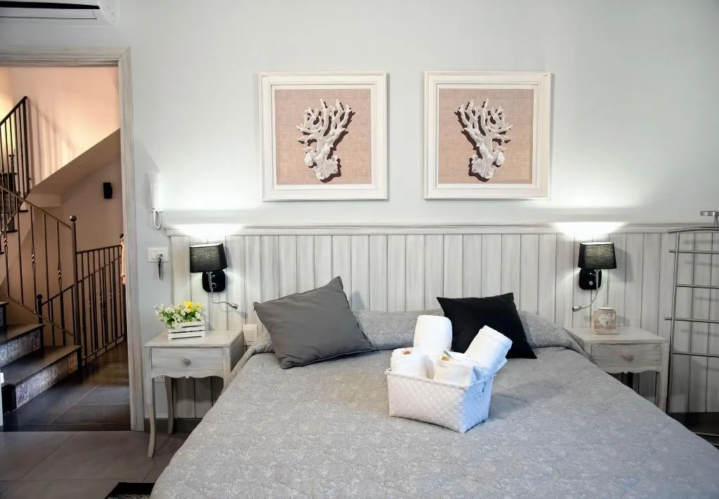 Room, Conte Luna, Catania