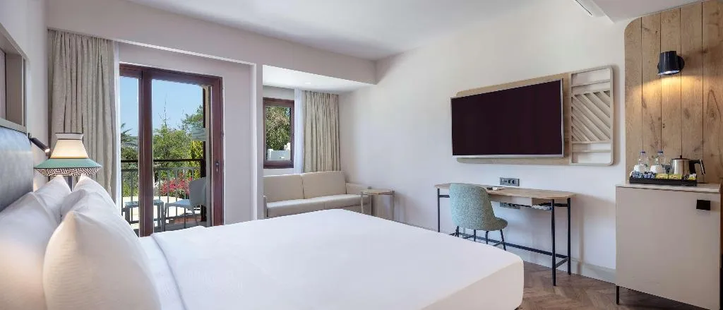 Room, DoubleTree By Hilton Bodrum Isıl Club Resort, Bodrum