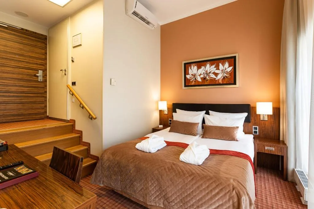 Room, Avalon Hotel & Conferences, Riga