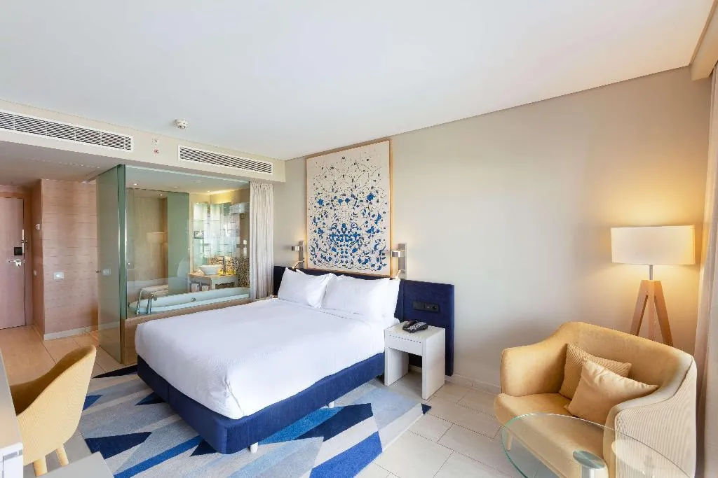 DOUBLE DELUXE Room, Hilton Vilamoura As Cascatas Golf Resort & Spa, Algarve