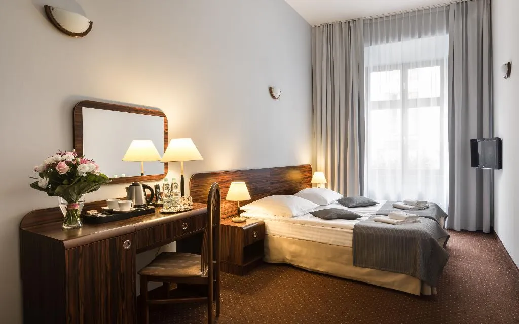 Double or Twin STANDARD Room, Wit Stwosz Hotel, Krakow