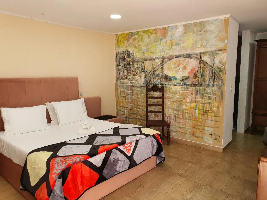 DOUBLE POOL VIEW Room, Gojim Casa Rural, Porto
