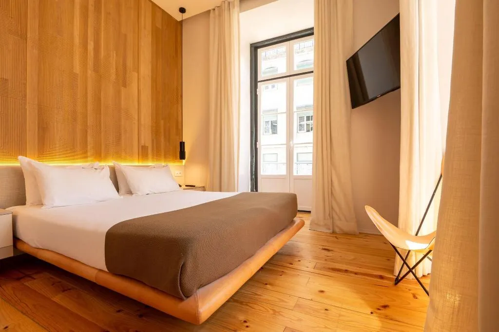 DOUBLE PREMIER QUEEN BED Room, Tempo FLH Hotels, Lisbon