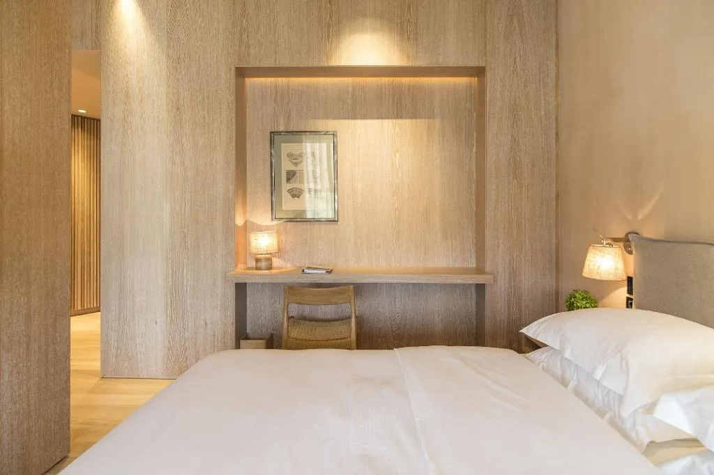 Room, The Margi, Athens