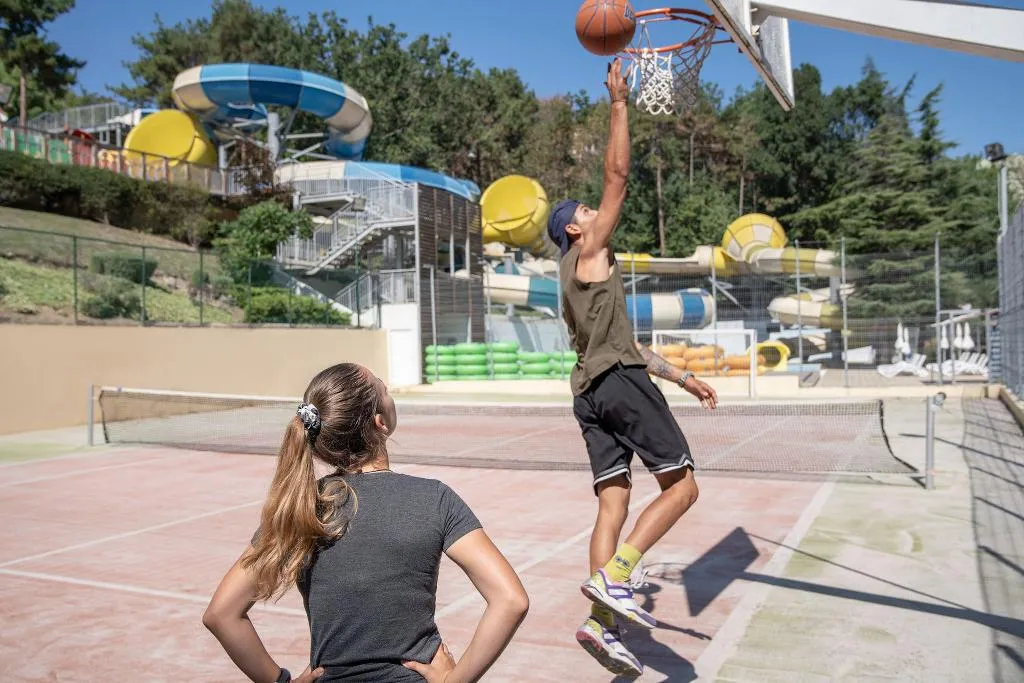 Sports and Entertainment, Grifid Hotel Bolero, Varna