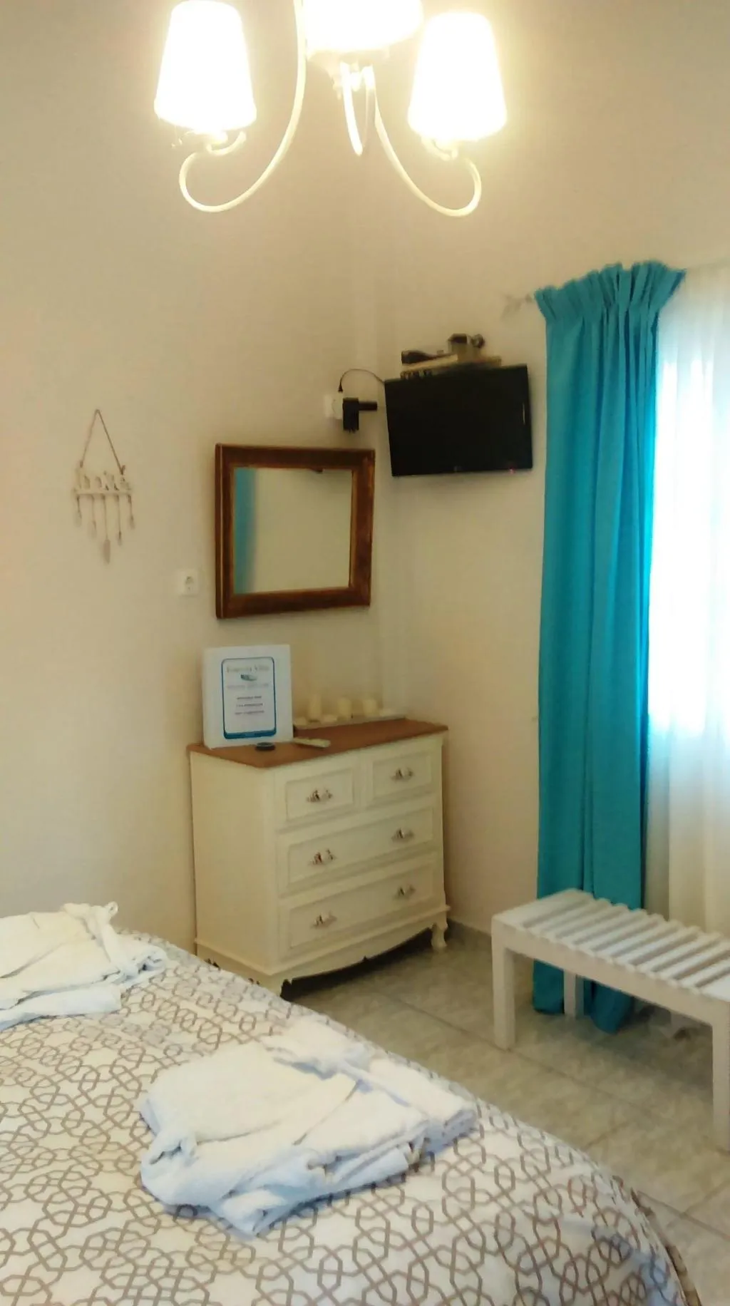 Room, Evizorzia Villas, Santorini