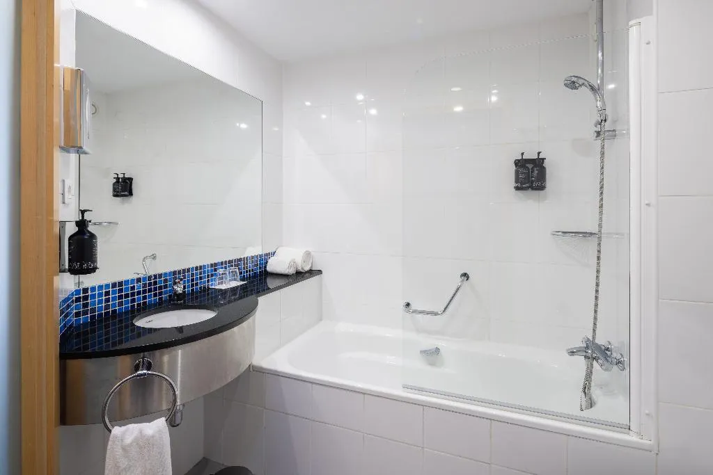 DOUBLE WITH DOUBLE BED Room, Holiday Inn Express Porto Exponor, Porto