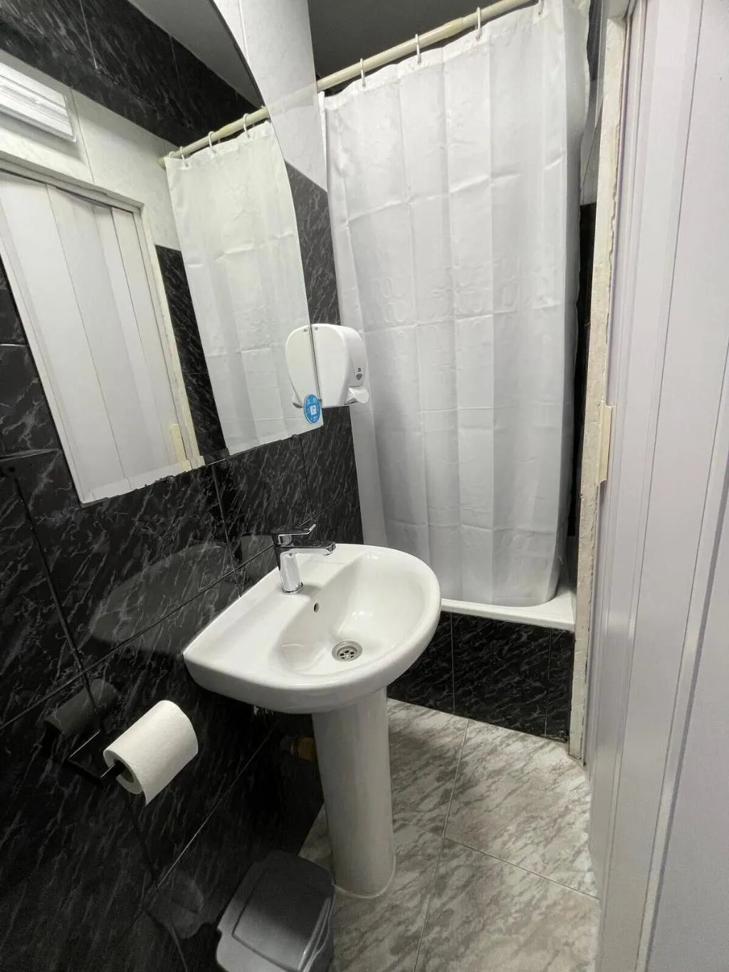 Room, Hotel Arganda, Madrid