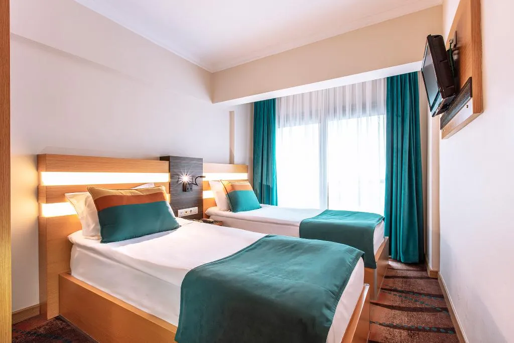 TWIN LAND VIEW Room, Ilayda Hotel, Izmir