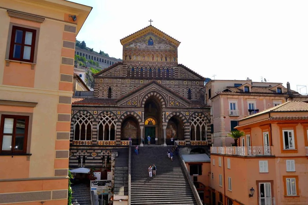 General view, Hotel Centrale, Naples