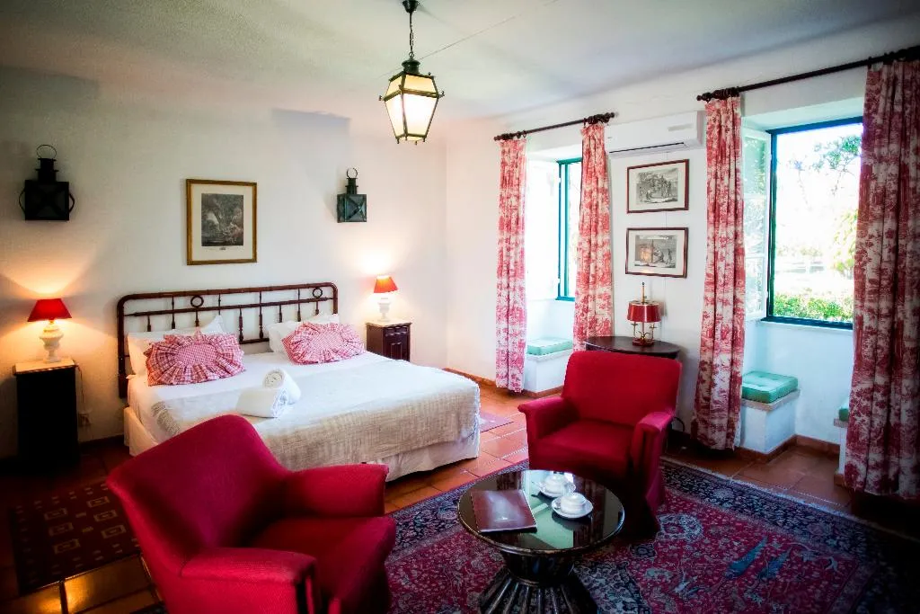 Room, Quinta Da Praia Das Fontes, Lisbon