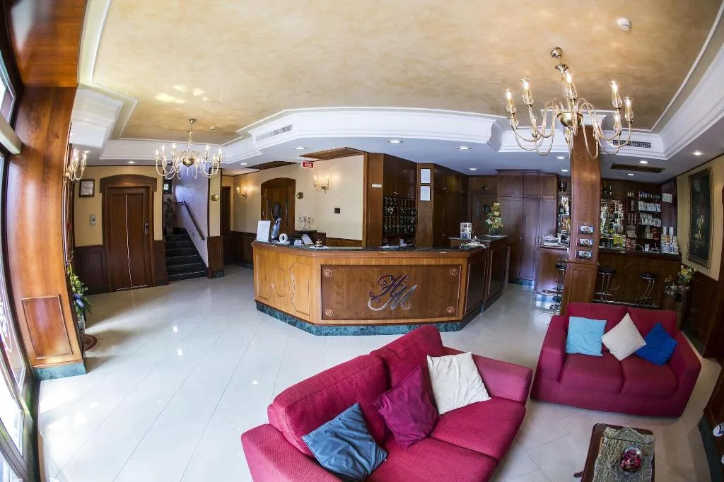Lobby, Hotel Miramare, Naples