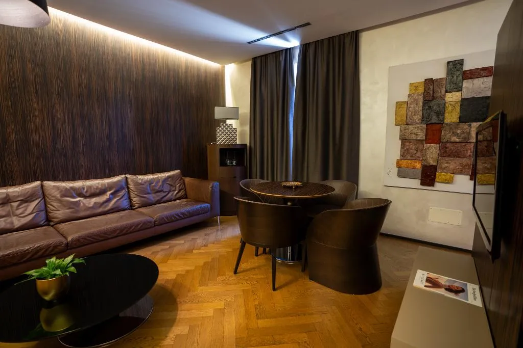 JUNIOR SUITE CLASSIC Room, Divina Luxury Hotel, Rome