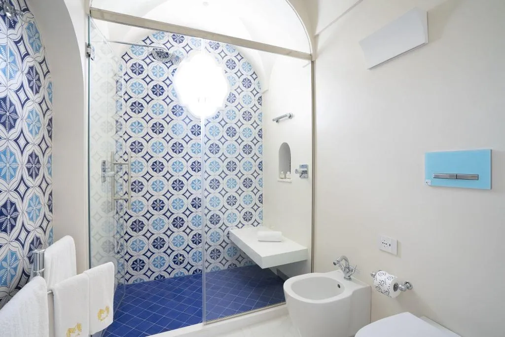 DOUBLE TWO QUEEN BEDS Room, Villa Magia, Naples