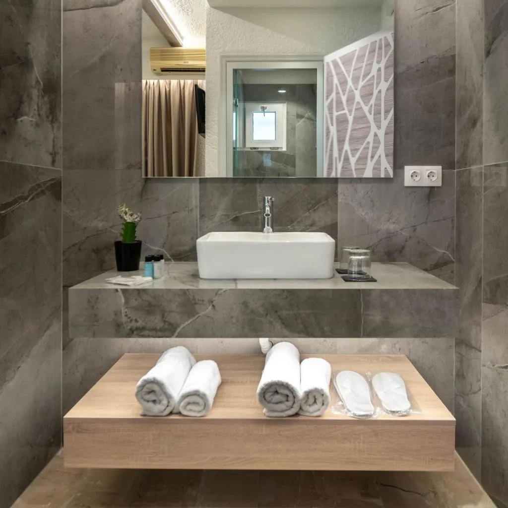 Double or Twin DELUXE Room, Porto Greco Village Beach hotel, Crete