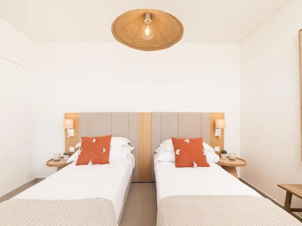 SUITE THREE BEDROOMS Room, Flamingos Salgados, Algarve
