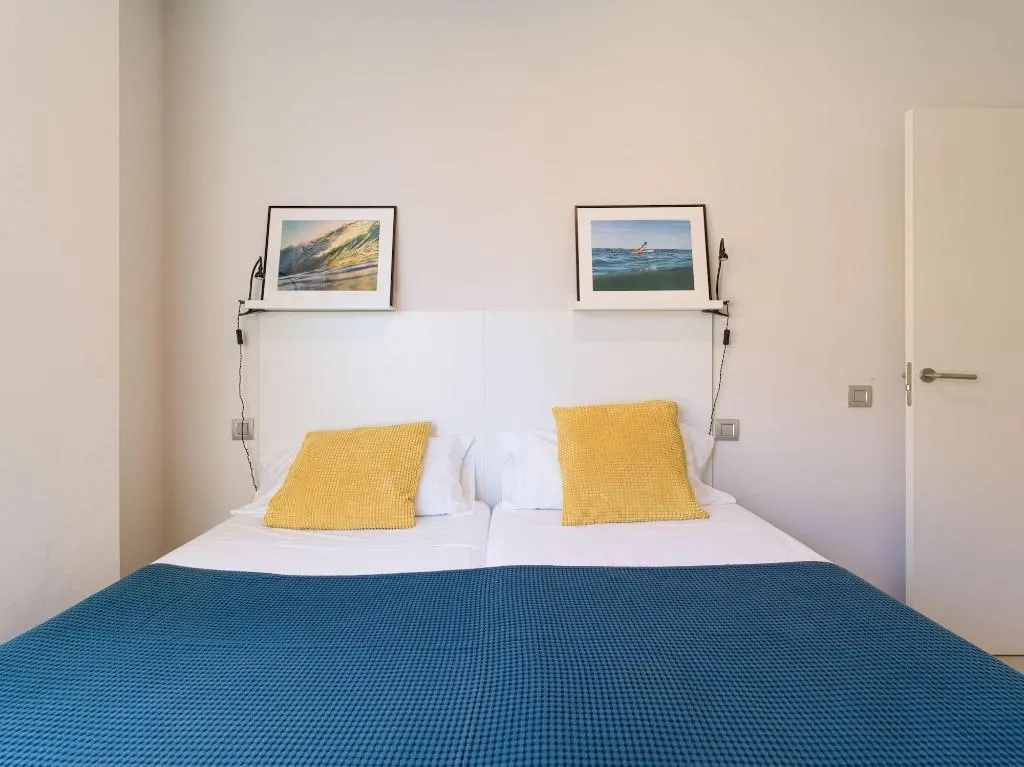 Room, Tusity Yeah, Gran Canaria
