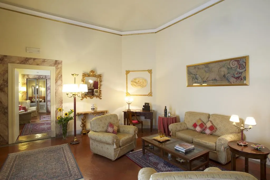 SUITE EXECUTIVE Room, All-Suites Palazzo Magnani Feroni, Florence