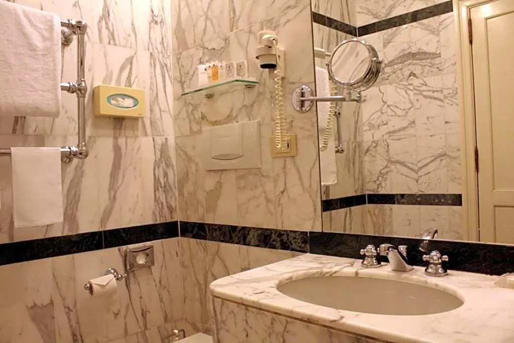 TRIPLE CLASSIC Room, Albani Firenze, Florence