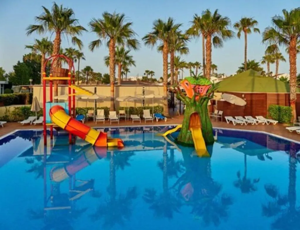 Pool, Viva Alcudia Sun Village, Majorca