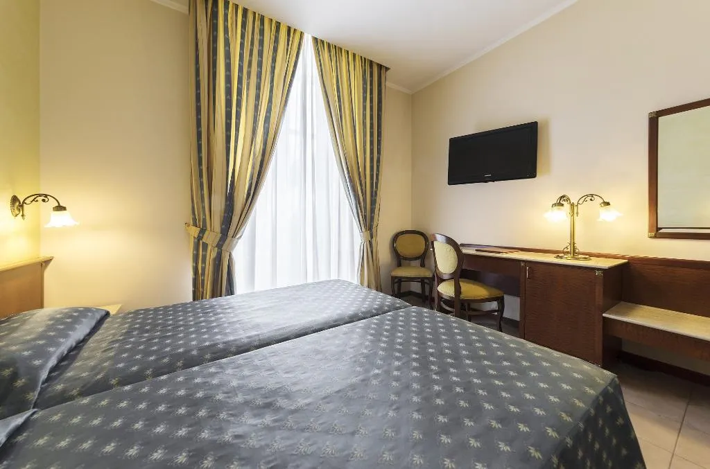 DOUBLE STANDARD Room, Grand Hotel Telese, Naples
