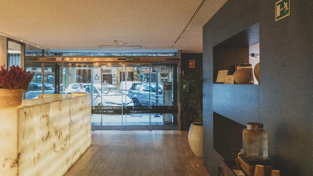 Lobby, Zenit Abeba, Madrid